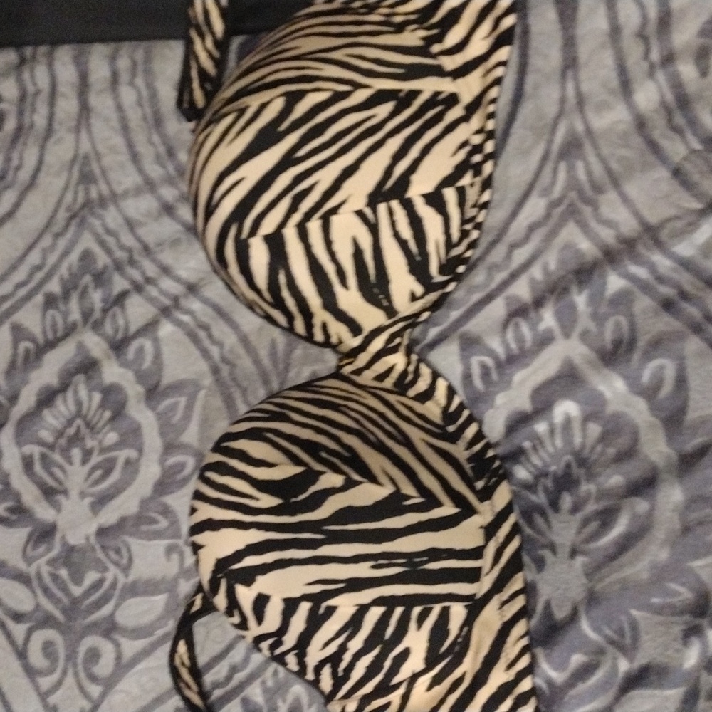 Bra
